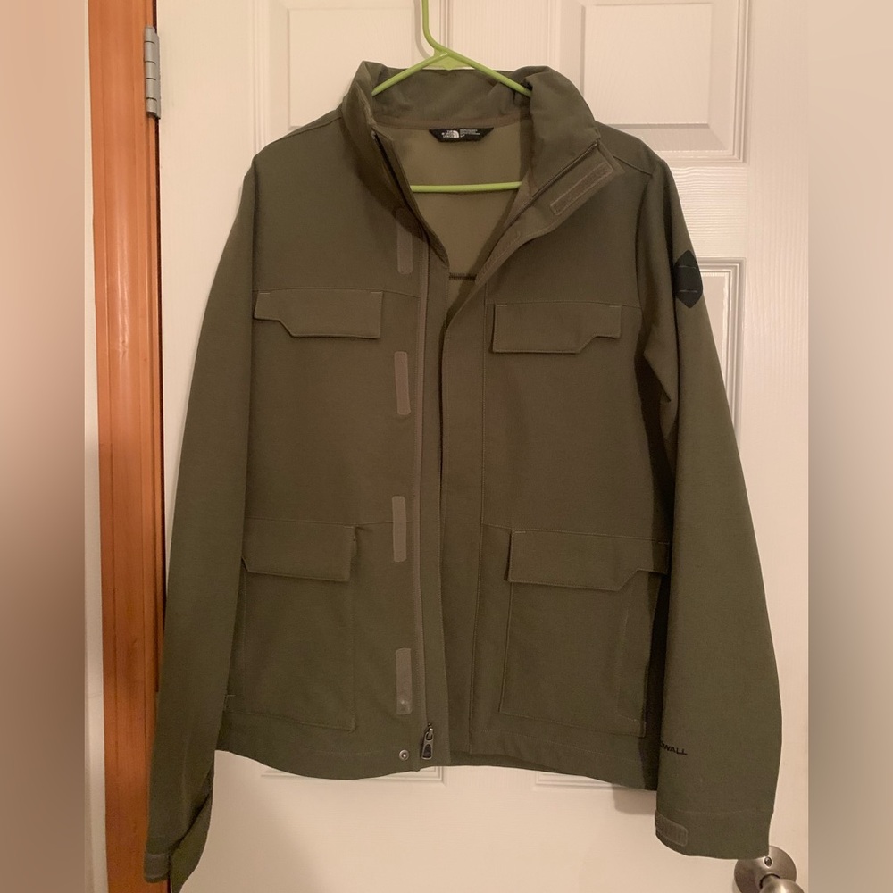 The North Face Men’s Windwall Jacket